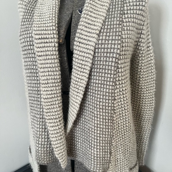 princess vera wang Sweaters - princess vera wang Chunky Knit Open Cardigan in Heather Gray